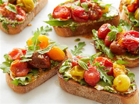 oven-roasted-maple-balsamic-tomato-toast image