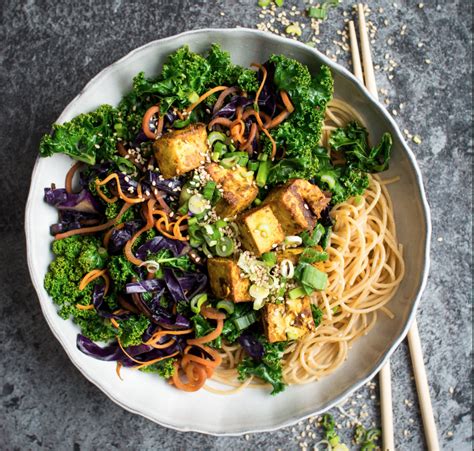 super-noodle-ramen-with-kale-cold-country-organics image