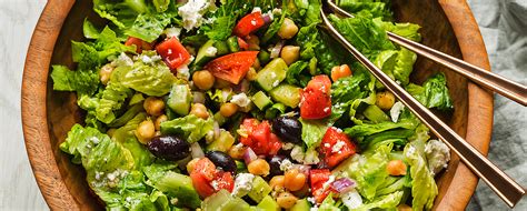 greek-salad-with-garbanzo-beans-feta image