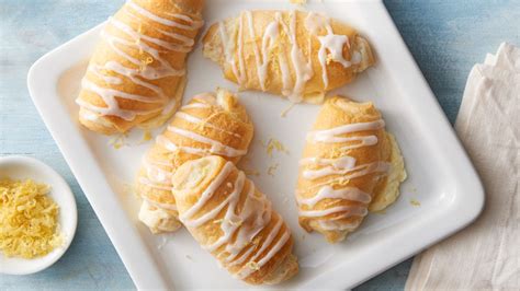 lemon-cheesecake-crescent-roll-ups image