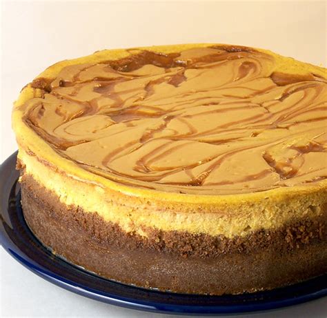 swirled-caramel-and-pumpkin-cheesecake-supreme image