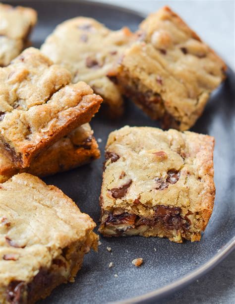 blondie-recipe-with-chocolate-chips-pecans-once-upon-a-chef image