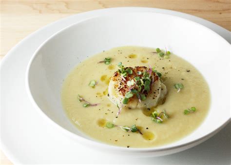 creamy-maple-pear-and-parsnip-soup-with-seared-scallops image