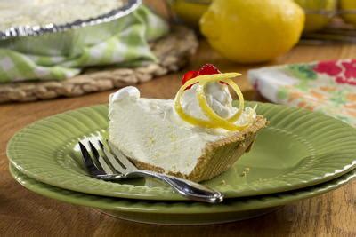 pucker-up-lemon-pie-everydaydiabeticrecipescom image