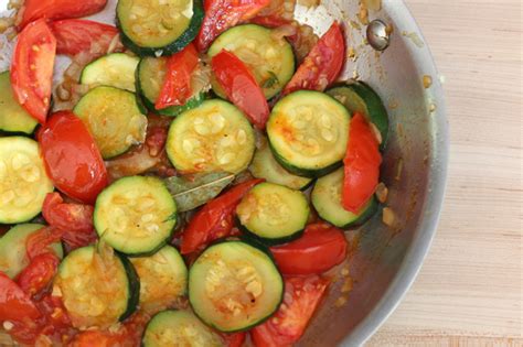 zucchini-and-tomato-skillet-classic image