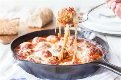 simple-baked-meatballs-in-marinara-sauce-little image