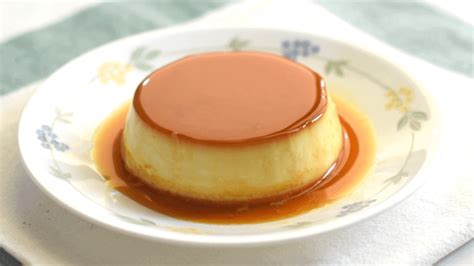easy-flan-recipe-merryboosters image