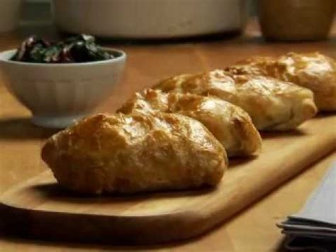 herbed-chicken-in-pastry-puff-pastry-recipe-youtube image