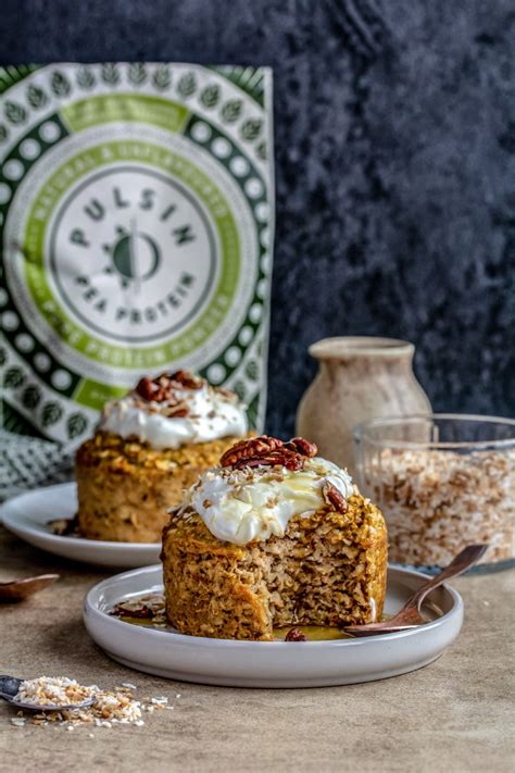 carrot-cake-protein-baked-oats-peachy-palate image