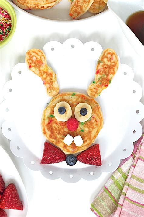 bunny-pancakes-the-bakermama image