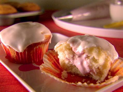 strawberry-and-mascarpone-filled-cupcakes image