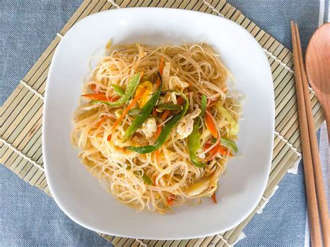 easy-asian-style-stir-fried-rice-noodles-asian image