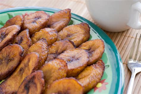 7-dishes-that-prove-pltanos-maduros-are-the-most image