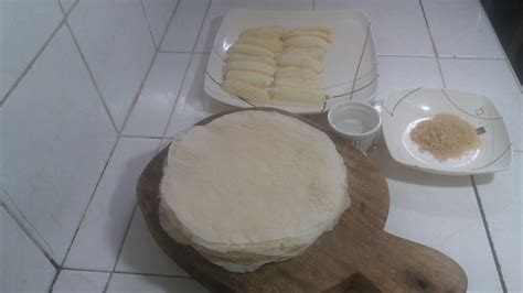 how-to-make-fried-banana-egg-rolls-turon-a-filipino image