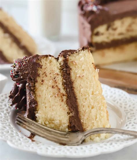 vanilla-cake-with-chocolate-frosting-boston-girl-bakes image