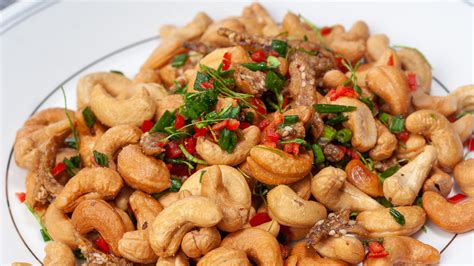 spicy-cashews-recipe-awesome-thai-chili-yum-med image