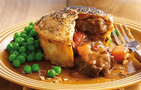 chunky-beef-and-onion-pie-healthy-food-guide image