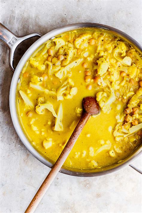 golden-cauliflower-stew-with-chickpeas-vegan-gluten image