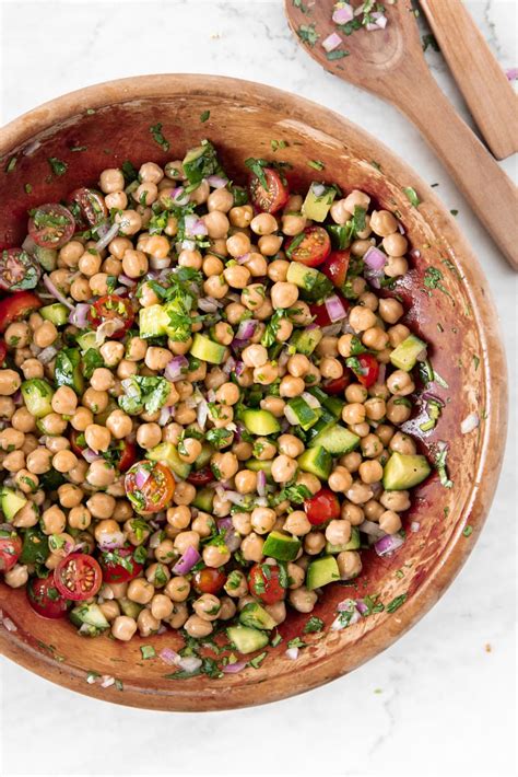 chickpea-salad-with-tomatoes-and-cucumbers-very-good-cook image