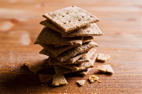 hardtack-recipe-what-every-mom-needs-to-know image