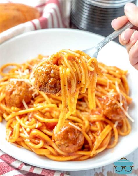instant-pot-spaghetti-and-meatballs-video-the image