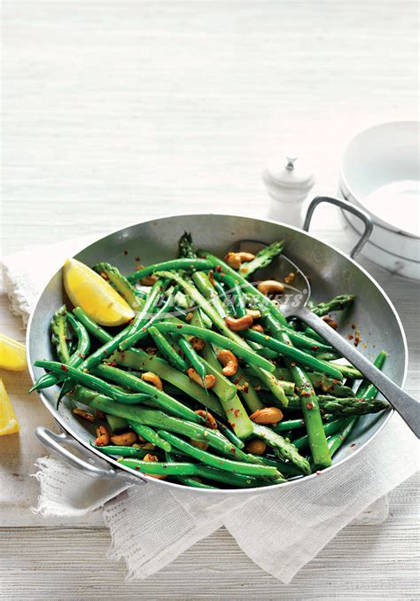 asparagus-green-beans-with-chilli-cashews image