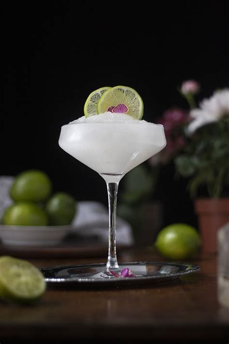 how-to-make-perfect-frozen-margaritas-moody-mixologist image