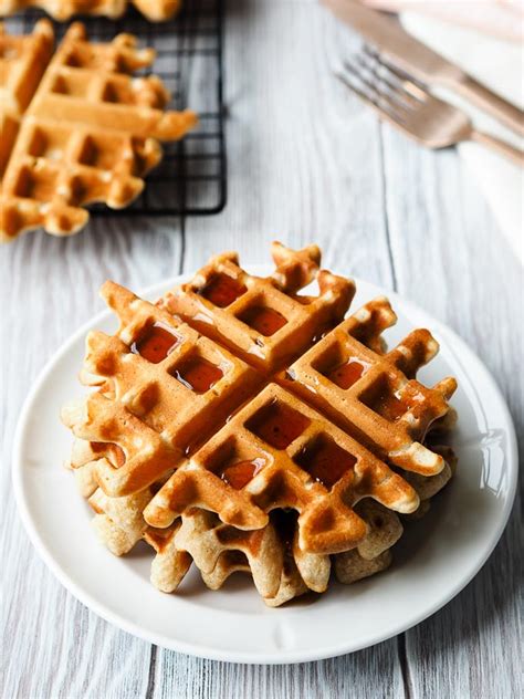 eggless-waffles-make-waffles-without-eggs-the image