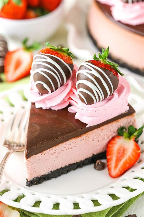 chocolate-covered-strawberry-cheesecake image