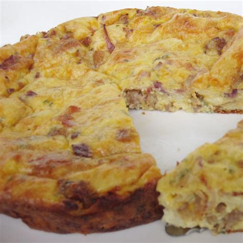 premio-mild-sausage-and-bacon-breakfast-pie image