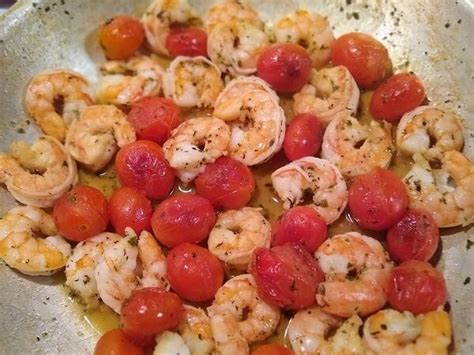 lemon-herb-shrimp-with-tomatoes-a-17-minute image