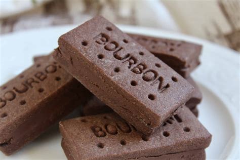homemade-bourbon-biscuit-recipe-classic-british-biscuits image