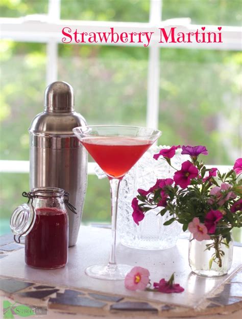 strawberry-martini-recipe-spinach-tiger image