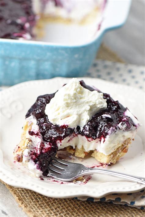 creamy-no-bake-blueberry-yum-yum-dessert image