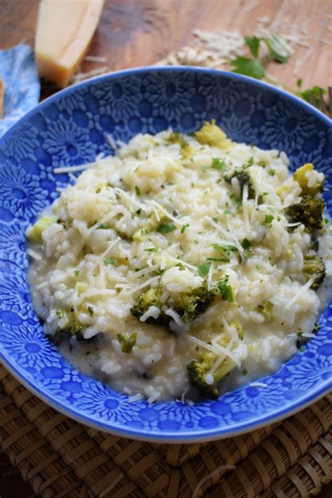 creamy-broccoli-risotto-julias-cuisine image