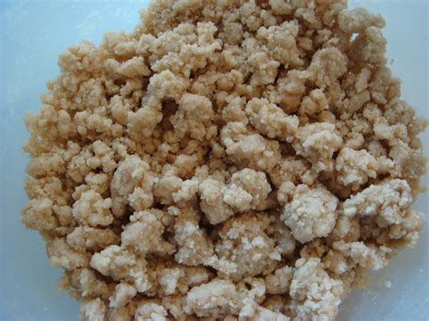 gluten-free-streusel-topping image