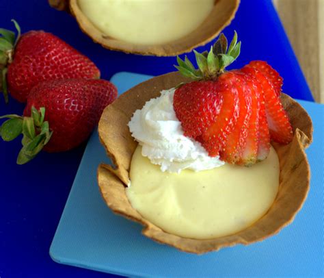 waffle-cone-cheesecake-cups-baking-bites image