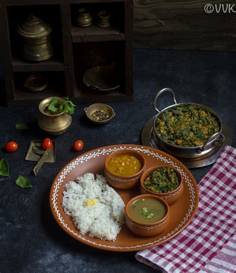 moong-dal-spinach-gravy-vidhyas-vegetarian-kitchen image