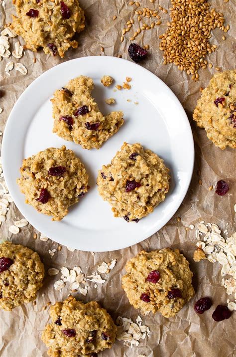 healthy-oatmeal-cookie-recipe-honey image