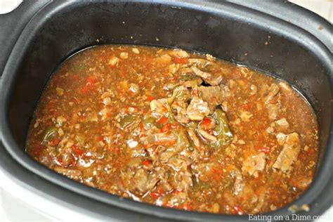 easy-crockpot-pepper-steak-recipe-eating image