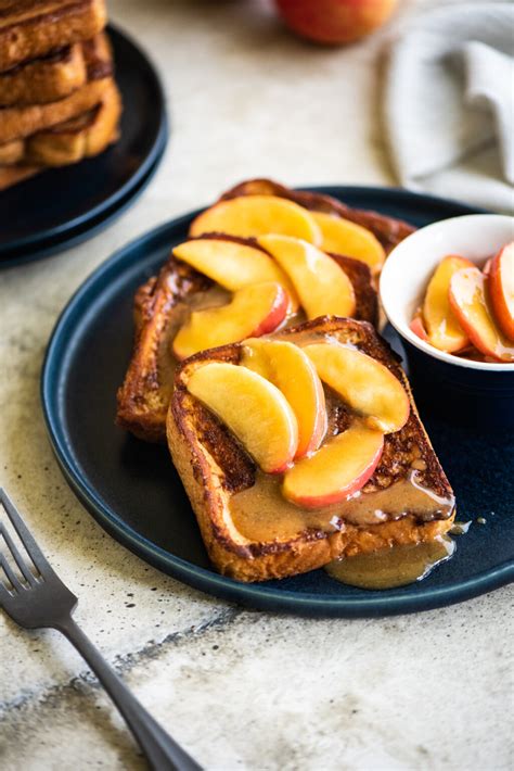 french-toast-with-caramelized-apples-dude-that-cookz image