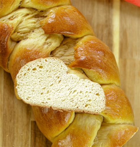 choereg-armenian-easter-bread-global-kitchen-travels image