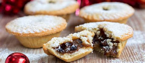 mince-pie-traditional-sweet-pie-from-england-united image