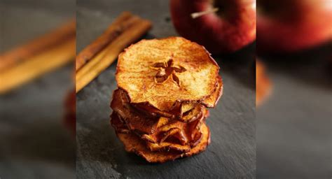 spicy-apple-chips-recipe-how-to-make-spicy-apple image