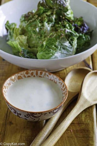 salad-dressing-recipes-copycat-restaurant-salad-dressing image