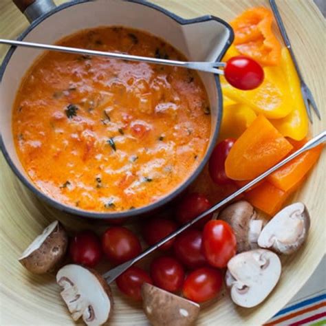 tomato-basil-fondue-recipe-farmanddairycom image