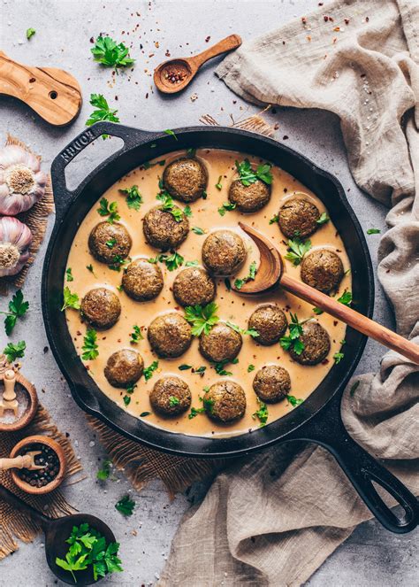 vegan-swedish-meatballs-recipe-bianca-zapatka image