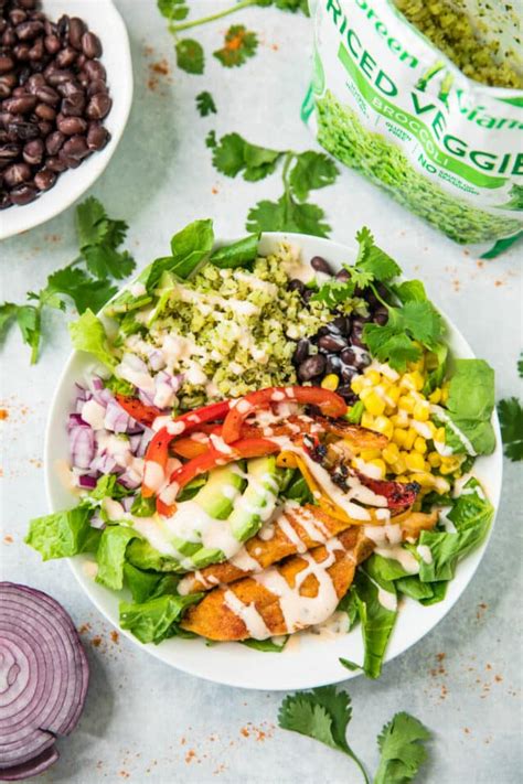 healthy-fajita-chicken-burrito-bowls-kims-cravings image