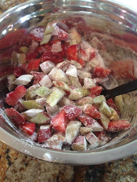strawberry-rhubarb-crumb-top-pie-food-wine image