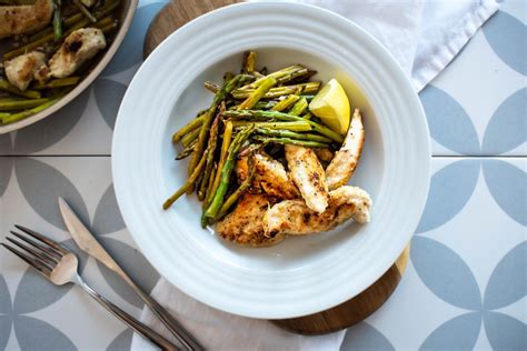 one-pan-lemon-garlic-chicken-and-asparagus image